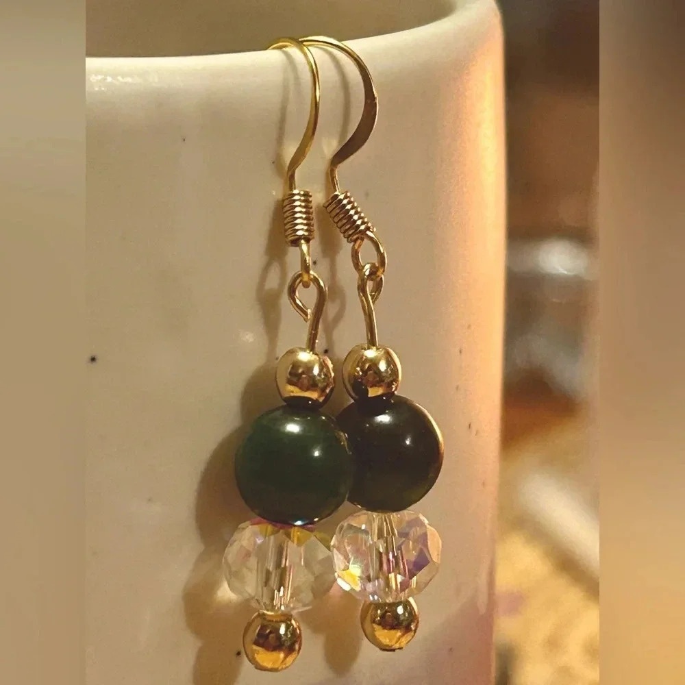 💚 Handmade malachite & gold tone hematite earrings ✨ - Picture 3 of 6